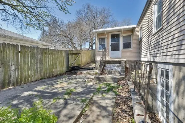 $219,900 | 3548 Penn Street, St. Joseph, MO 64507