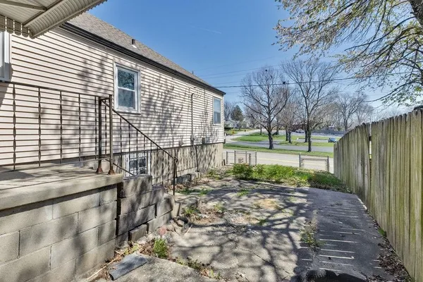 $219,900 | 3548 Penn Street, St. Joseph, MO 64507