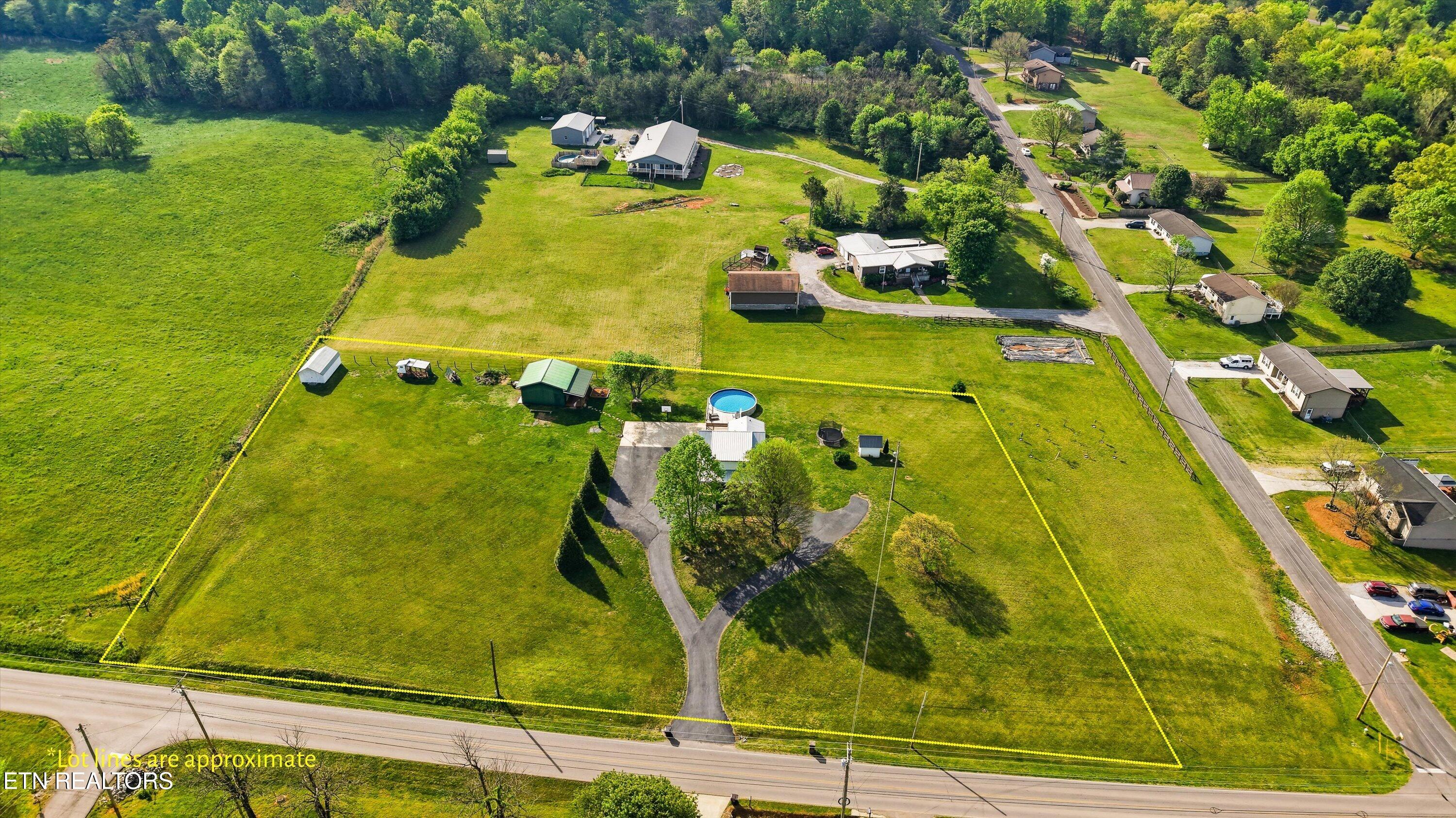 21036 Martel Road Lenoir City, TN 37772 - Photo 51 of 52 52-21036 Martel Rd 48