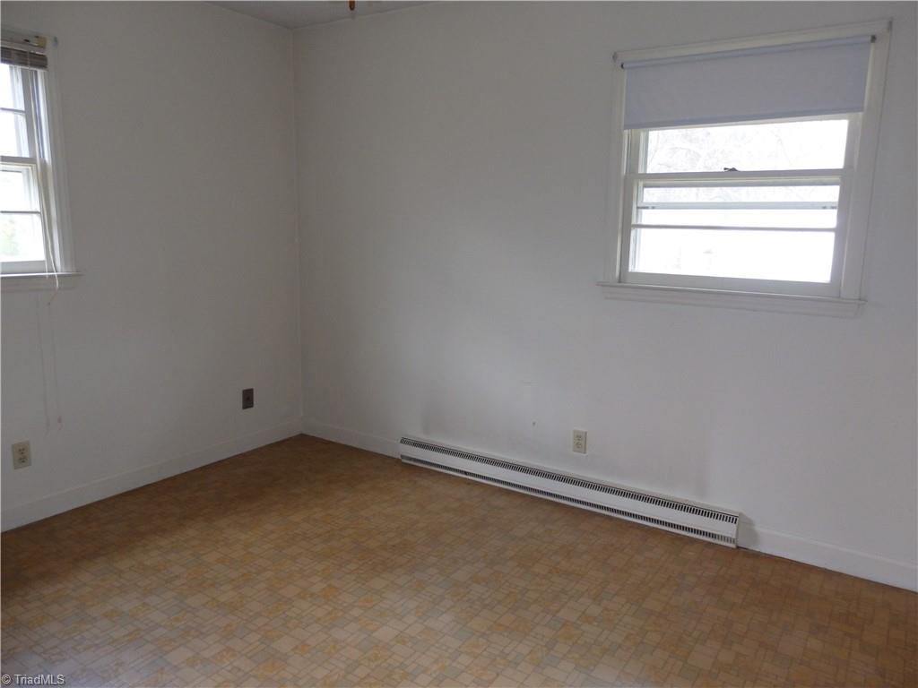 1018 Sutton Road Greensboro, NC 27406 - Photo 23 of 47 Bedroom