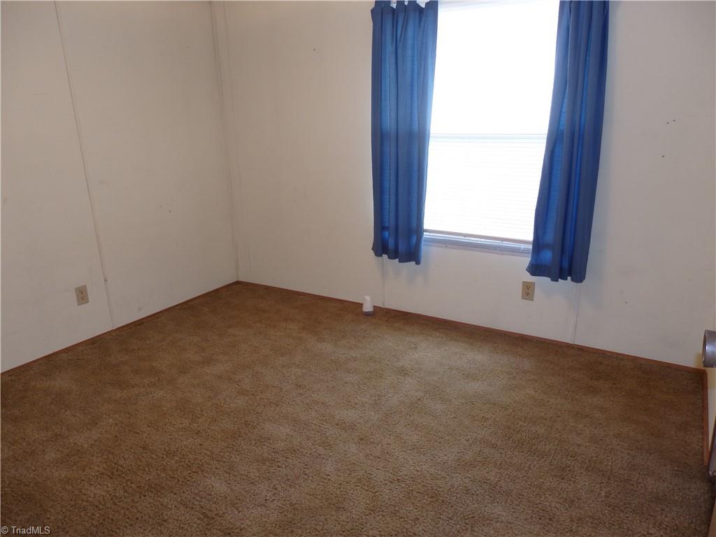 1018 Sutton Road Greensboro, NC 27406 - Photo 47 of 47 2nd bedroom.