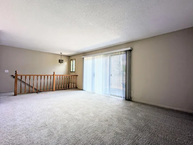 $1,950 | 14260 Empire Avenue, Apple Valley, MN 55124