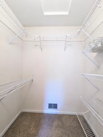 $1,950 | 14260 Empire Avenue, Apple Valley, MN 55124