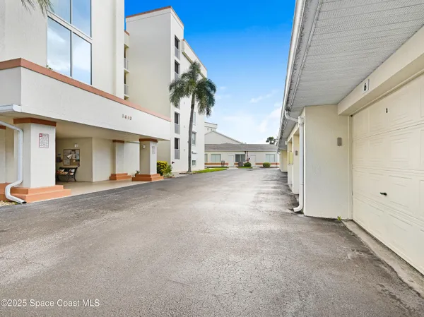 $148,900 | 1410 Huntington Lane, Unit 1203, Rockledge, FL 32955