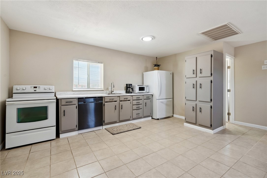 471 Bunarch Road Pahrump, NV 89060 - Photo 45 of 46 Gallery Image 45