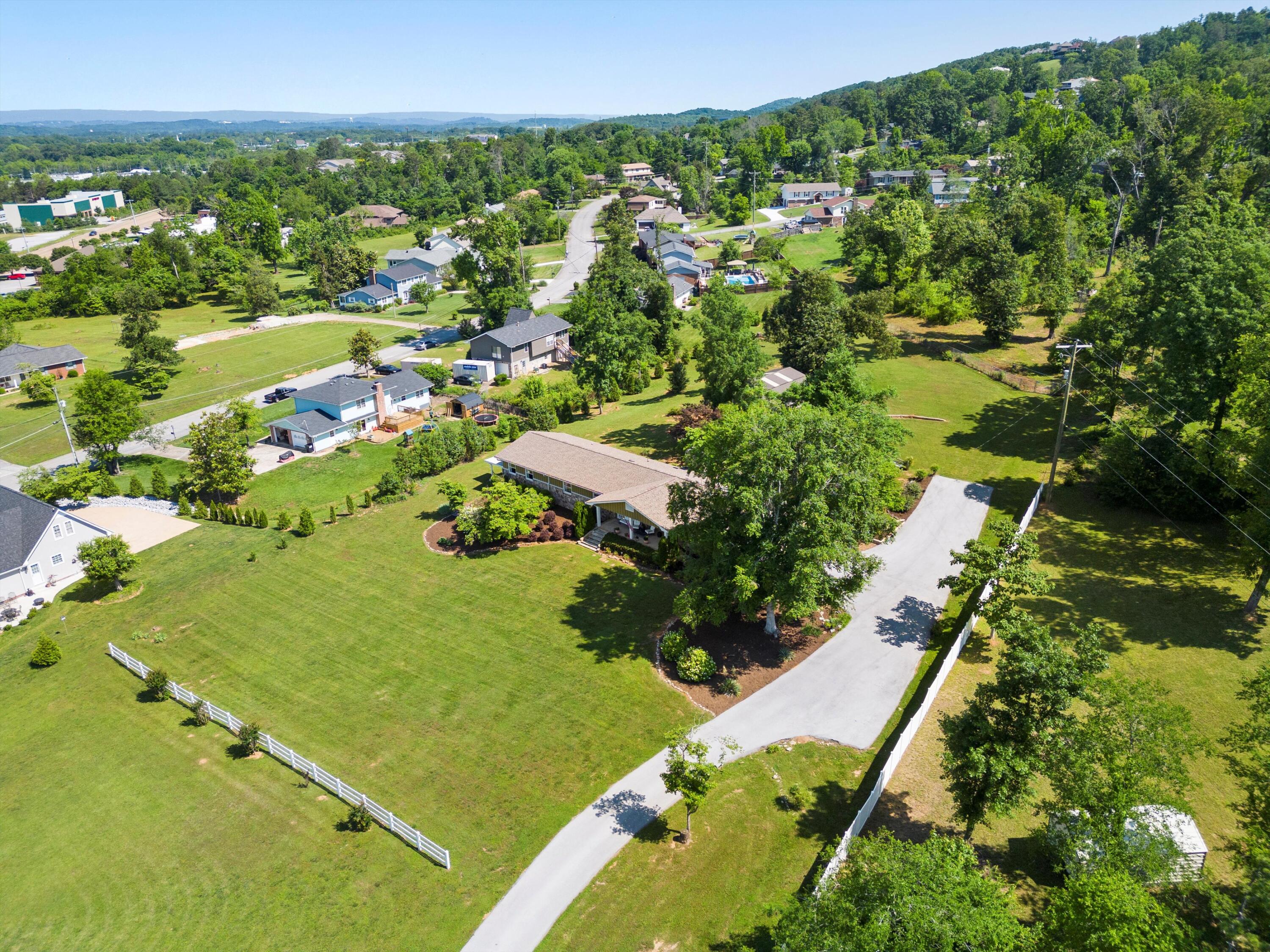 7829 Standifer Gap Road Chattanooga, TN 37421 - Photo 6 of 57 61-DJI_0138