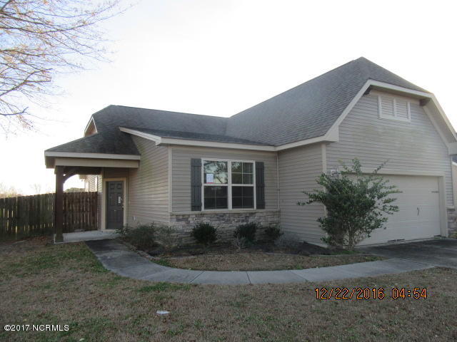 411 Haw Branch Road Richlands, NC 28574 - Photo 1 of 20 IMG_1128
