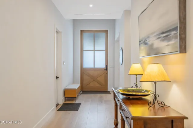 $3,195,000 | 5444 Murietta Avenue, Sherman Oaks, CA 91401