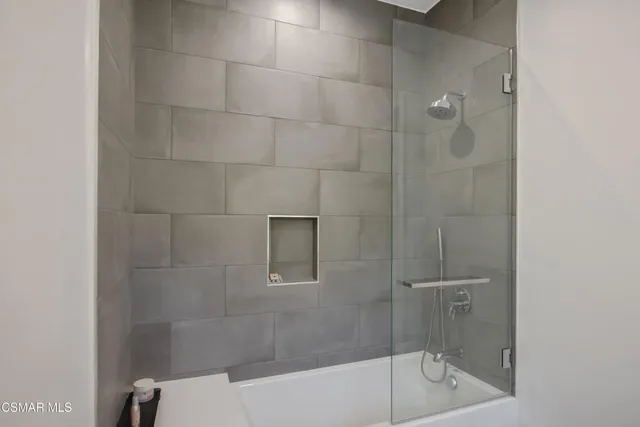 $3,195,000 | 5444 Murietta Avenue, Sherman Oaks, CA 91401