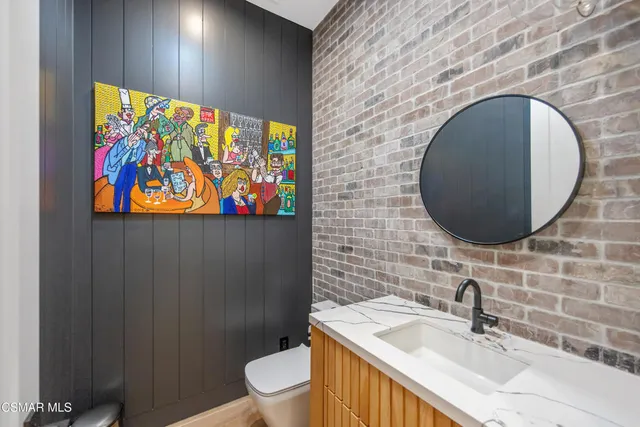 $3,195,000 | 5444 Murietta Avenue, Sherman Oaks, CA 91401