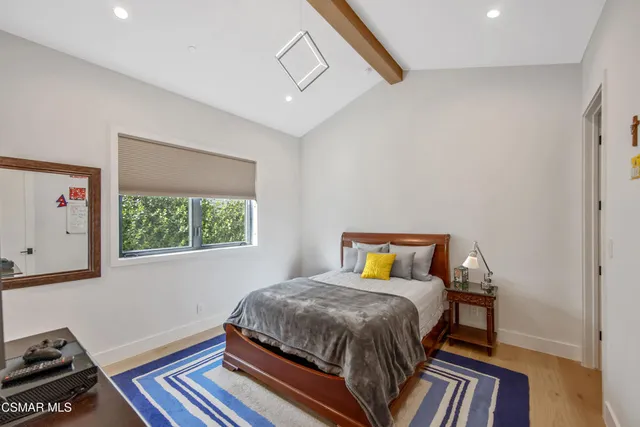 $3,195,000 | 5444 Murietta Avenue, Sherman Oaks, CA 91401