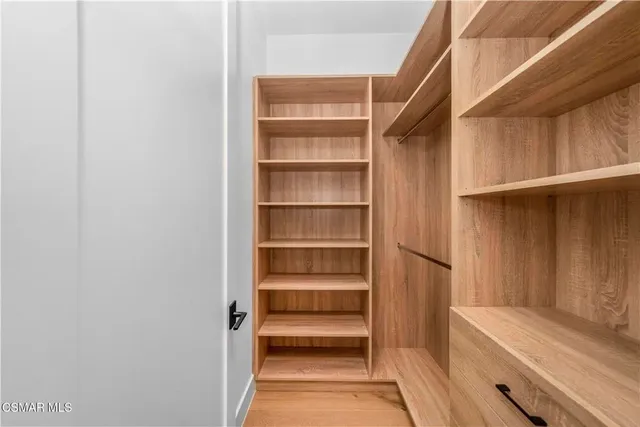 $3,195,000 | 5444 Murietta Avenue, Sherman Oaks, CA 91401