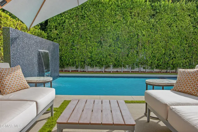 $3,195,000 | 5444 Murietta Avenue, Sherman Oaks, CA 91401