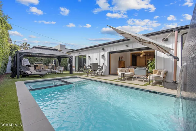 $3,195,000 | 5444 Murietta Avenue, Sherman Oaks, CA 91401