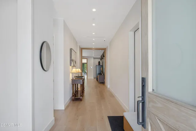 $3,195,000 | 5444 Murietta Avenue, Sherman Oaks, CA 91401