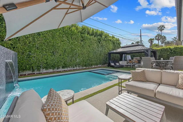 $3,195,000 | 5444 Murietta Avenue, Sherman Oaks, CA 91401