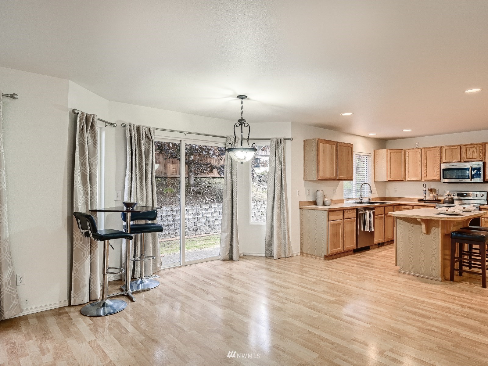 2129 Forest Ridge Drive Southeast Auburn, WA 98002 - Photo 12 of 27 Gallery Image 12