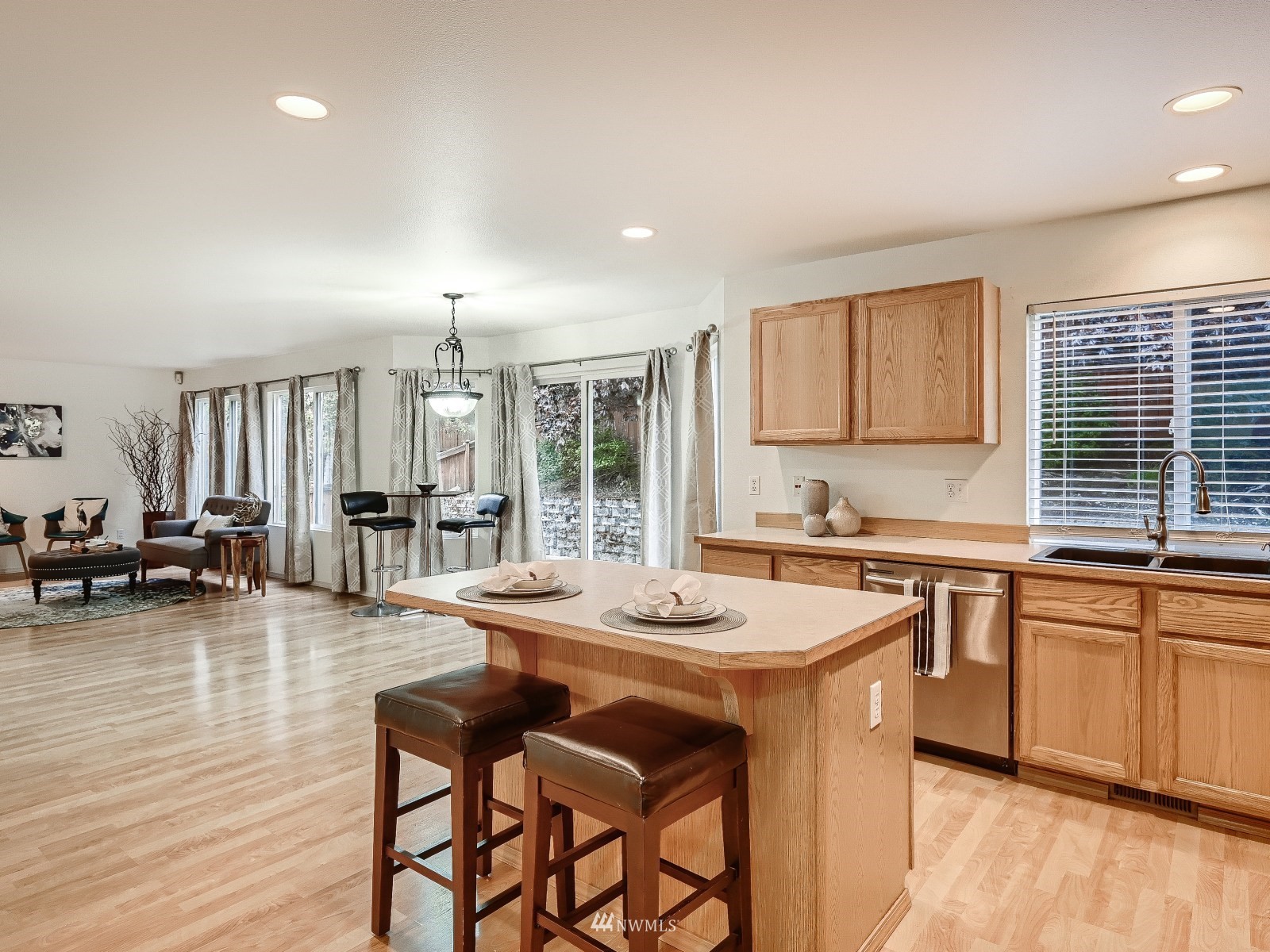 2129 Forest Ridge Drive Southeast Auburn, WA 98002 - Photo 8 of 27 Gallery Image 8