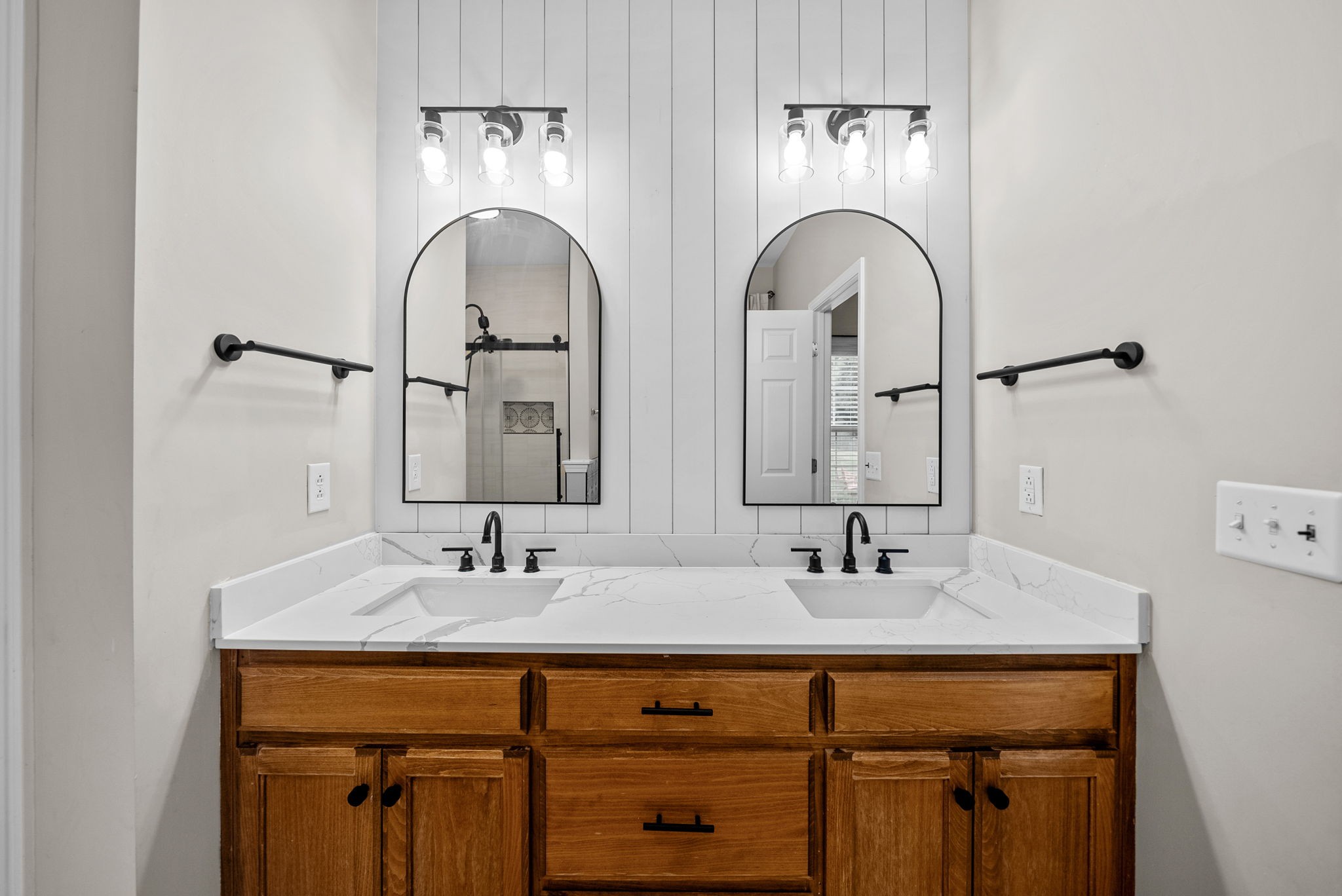 1161 Cynthia Lane Spring Hill, TN 37174 - Photo 17 of 42 a bathroom with 2 sink and a mirror