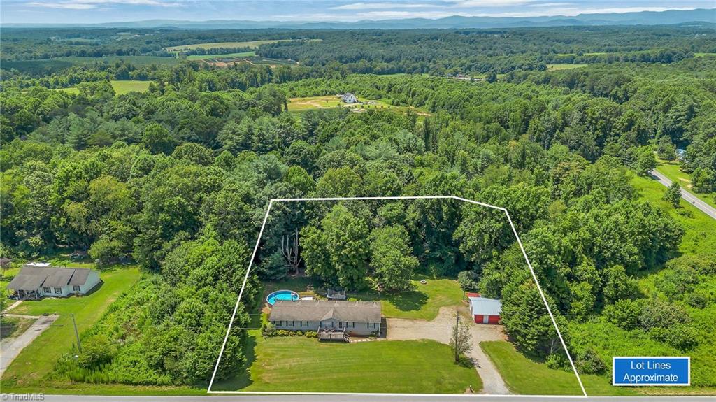 1089 Austin Little Mountain Road Ronda, NC 28670 - Photo 1 of 49 Gallery Image 1
