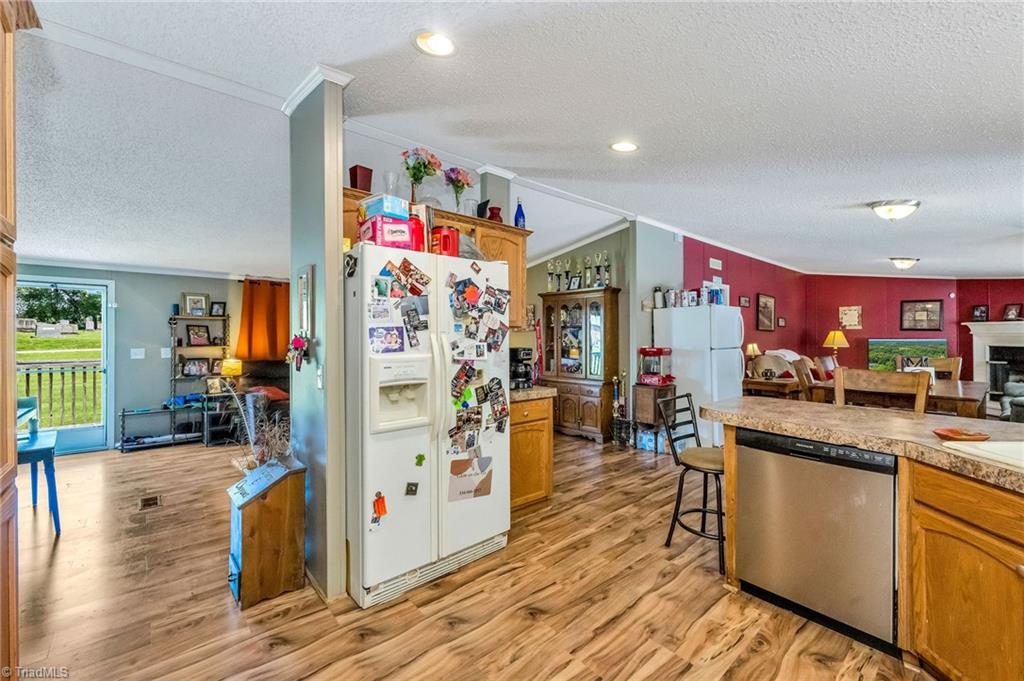 1089 Austin Little Mountain Road Ronda, NC 28670 - Photo 17 of 49 Gallery Image 17