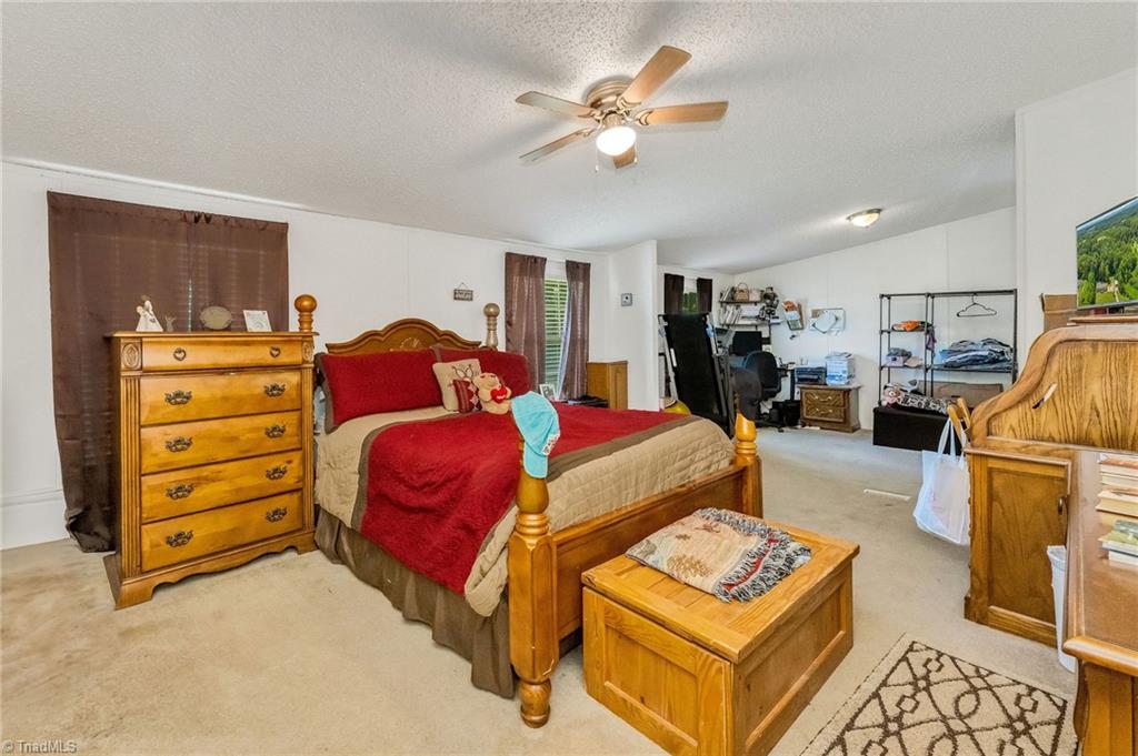 1089 Austin Little Mountain Road Ronda, NC 28670 - Photo 28 of 49 Gallery Image 28