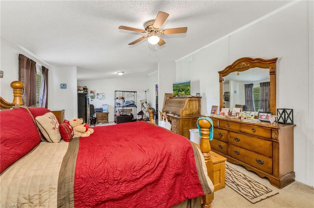 1089 Austin Little Mountain Road Ronda, NC 28670 - Photo 29 of 49 Gallery Image 29