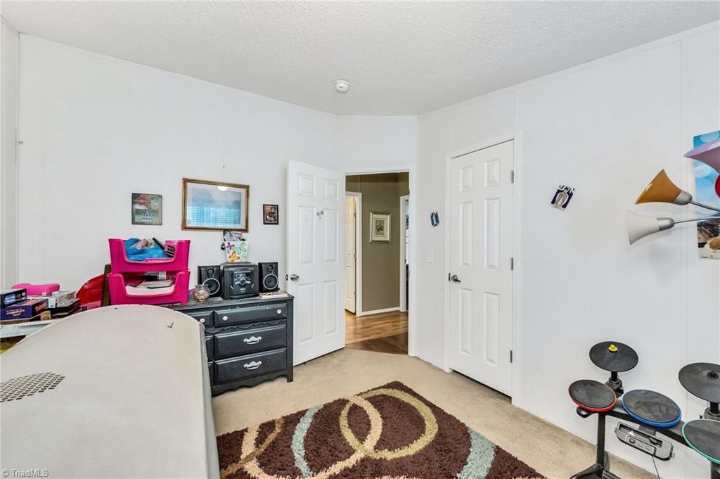 1089 Austin Little Mountain Road Ronda, NC 28670 - Photo 38 of 49 Gallery Image 38