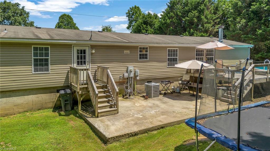 1089 Austin Little Mountain Road Ronda, NC 28670 - Photo 39 of 49 Gallery Image 39