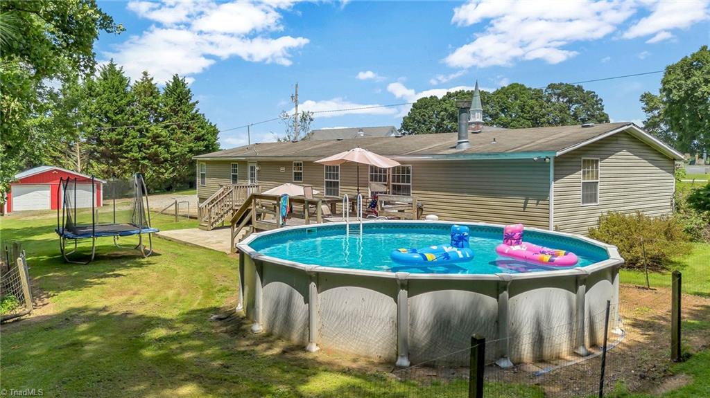 1089 Austin Little Mountain Road Ronda, NC 28670 - Photo 43 of 49 Gallery Image 43