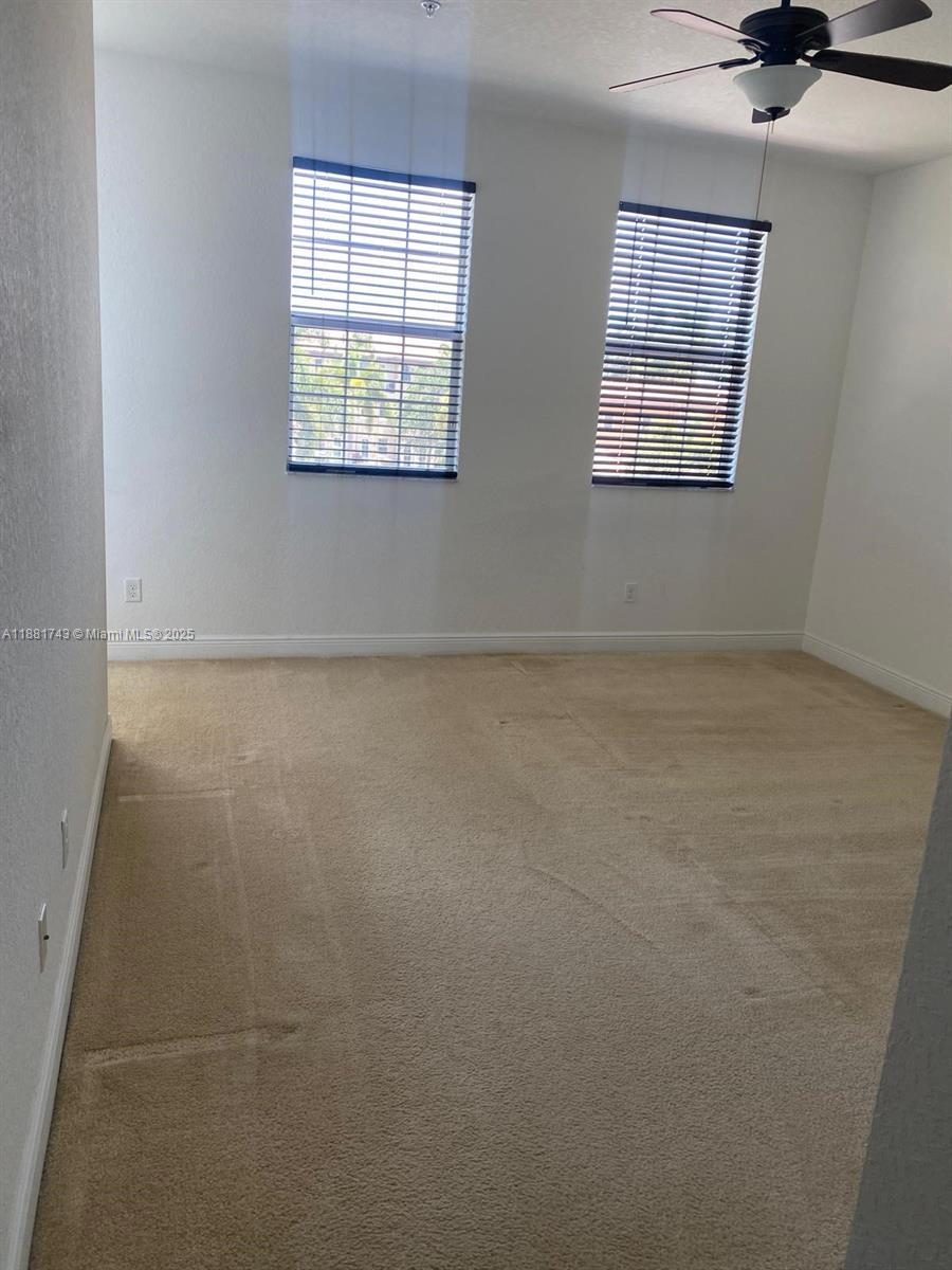 948 Southwest 147th Avenue, Unit 2612 Pembroke Pines, FL 33027 - Photo 11 of 29