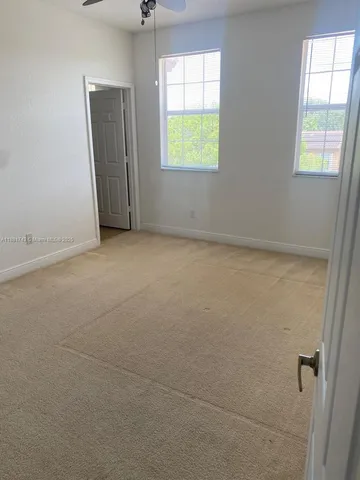 $2,700 | 948 Southwest 147th Avenue, Unit 2612, Pembroke Pines, FL 33027