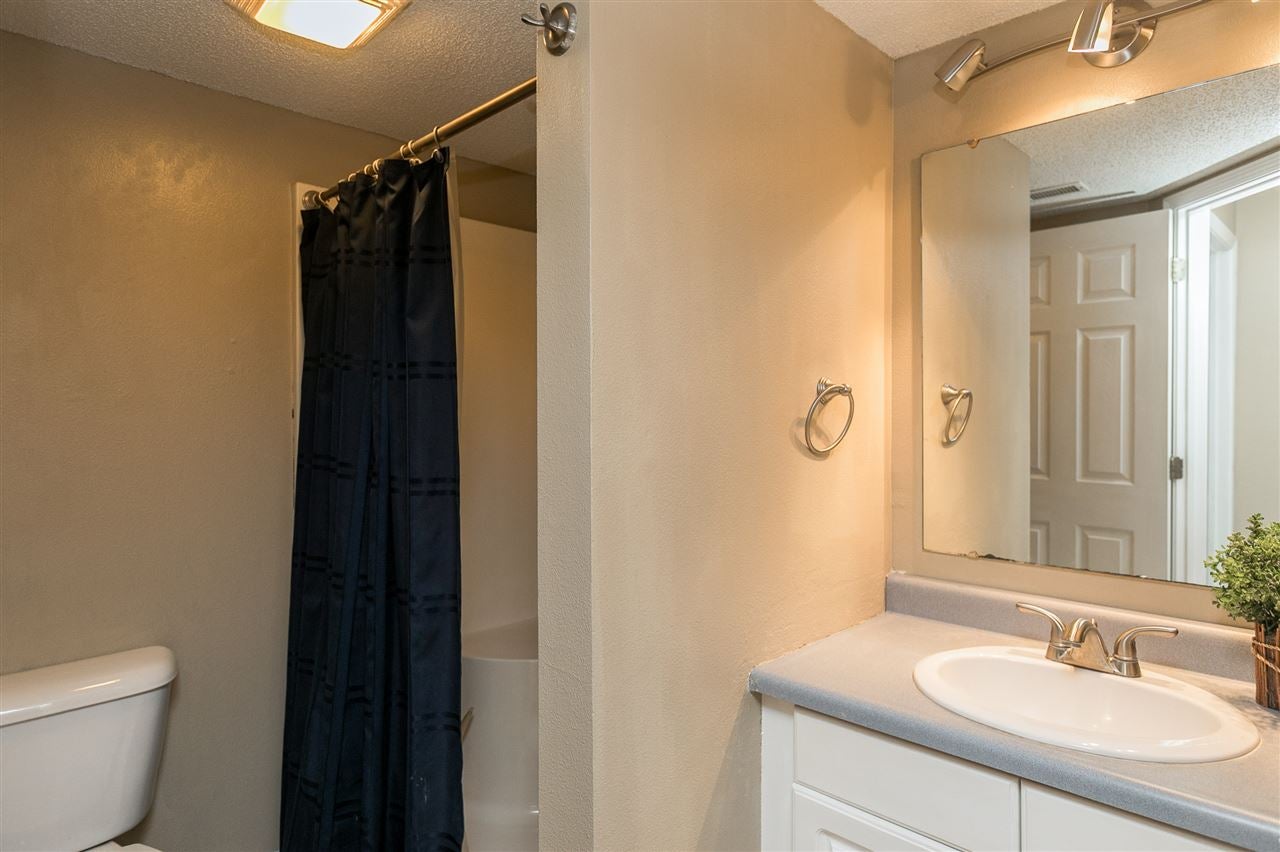2242 Holiday Road Coralville, IA 52241 - Photo 24 of 37 Gallery Image 24