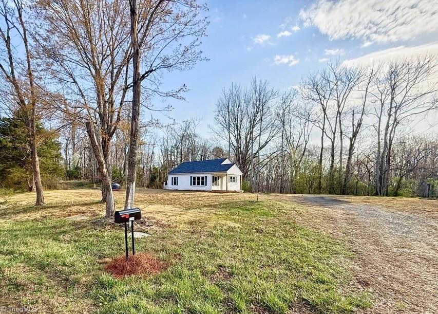 3546 North Old 52 Road Pinnacle, NC 27043 - Photo 1 of 15