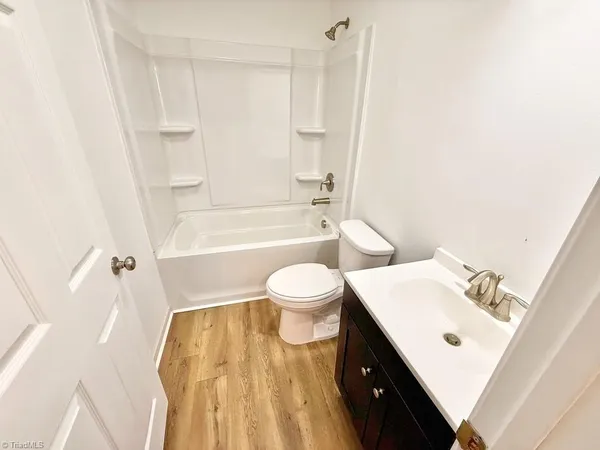 $189,900 | 3546 North Old 52 Road, Pinnacle, NC 27043