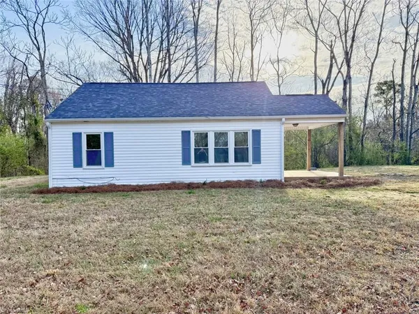 $189,900 | 3546 North Old 52 Road, Pinnacle, NC 27043