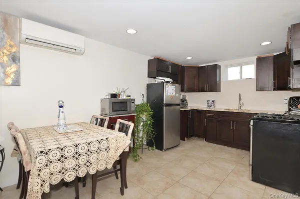 $1,049,000 | 556 Park Avenue, West Hempstead, NY 11552