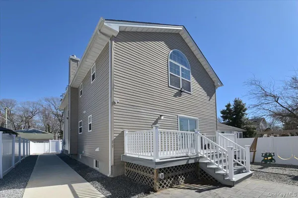 $1,049,000 | 556 Park Avenue, West Hempstead, NY 11552