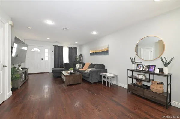 $1,049,000 | 556 Park Avenue, West Hempstead, NY 11552