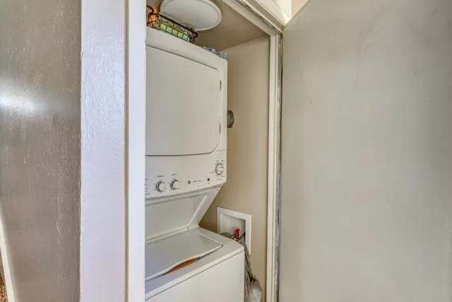 $275,000 | 207 Hi Circle North, Unit 105 A&B, Horseshoe Bay, TX 78657