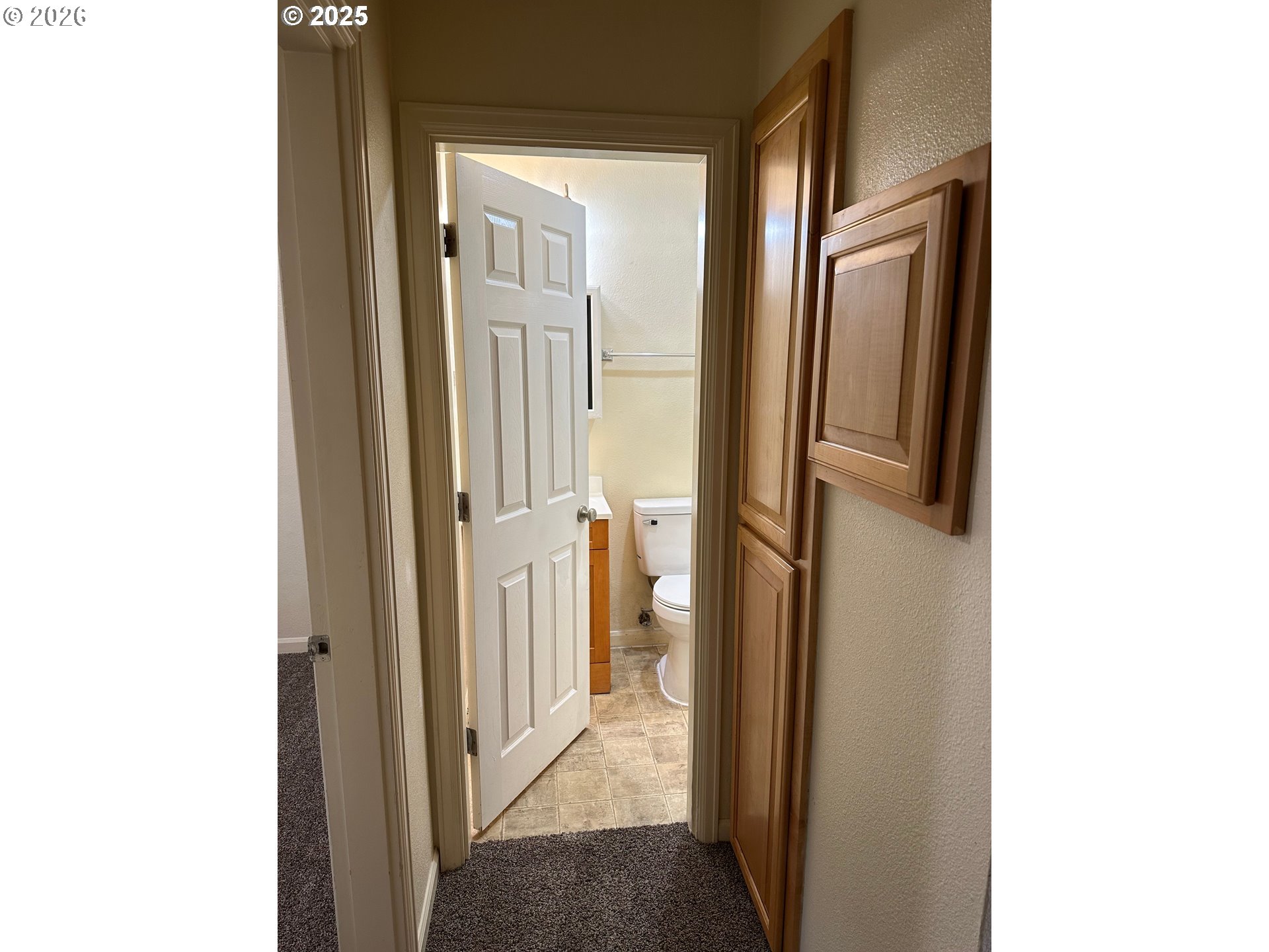 2046 West 14th Place Eugene, OR 97402 - Photo 15 of 30