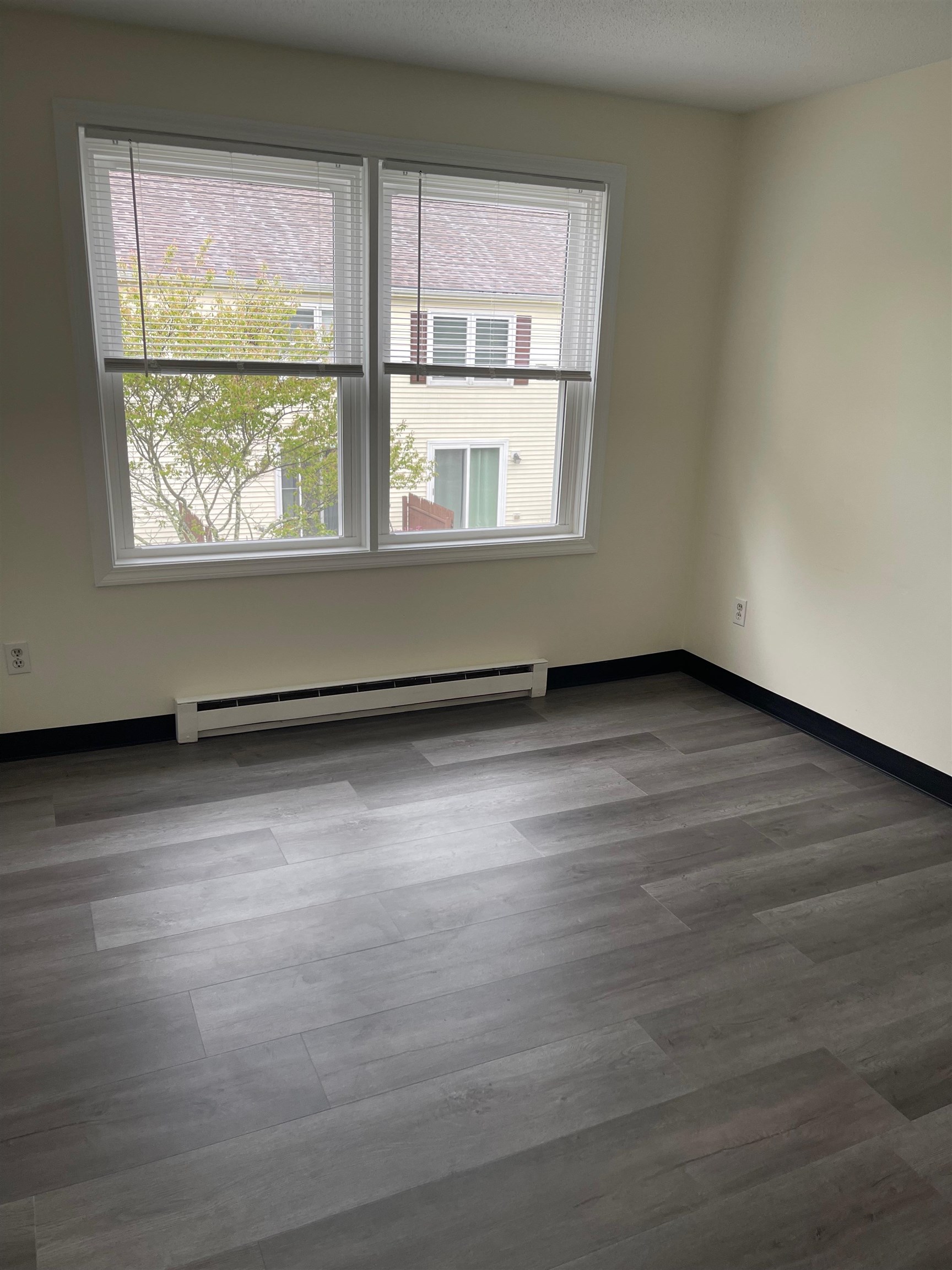 796 Court Street, Unit I Keene, NH 03431 - Photo 12 of 15