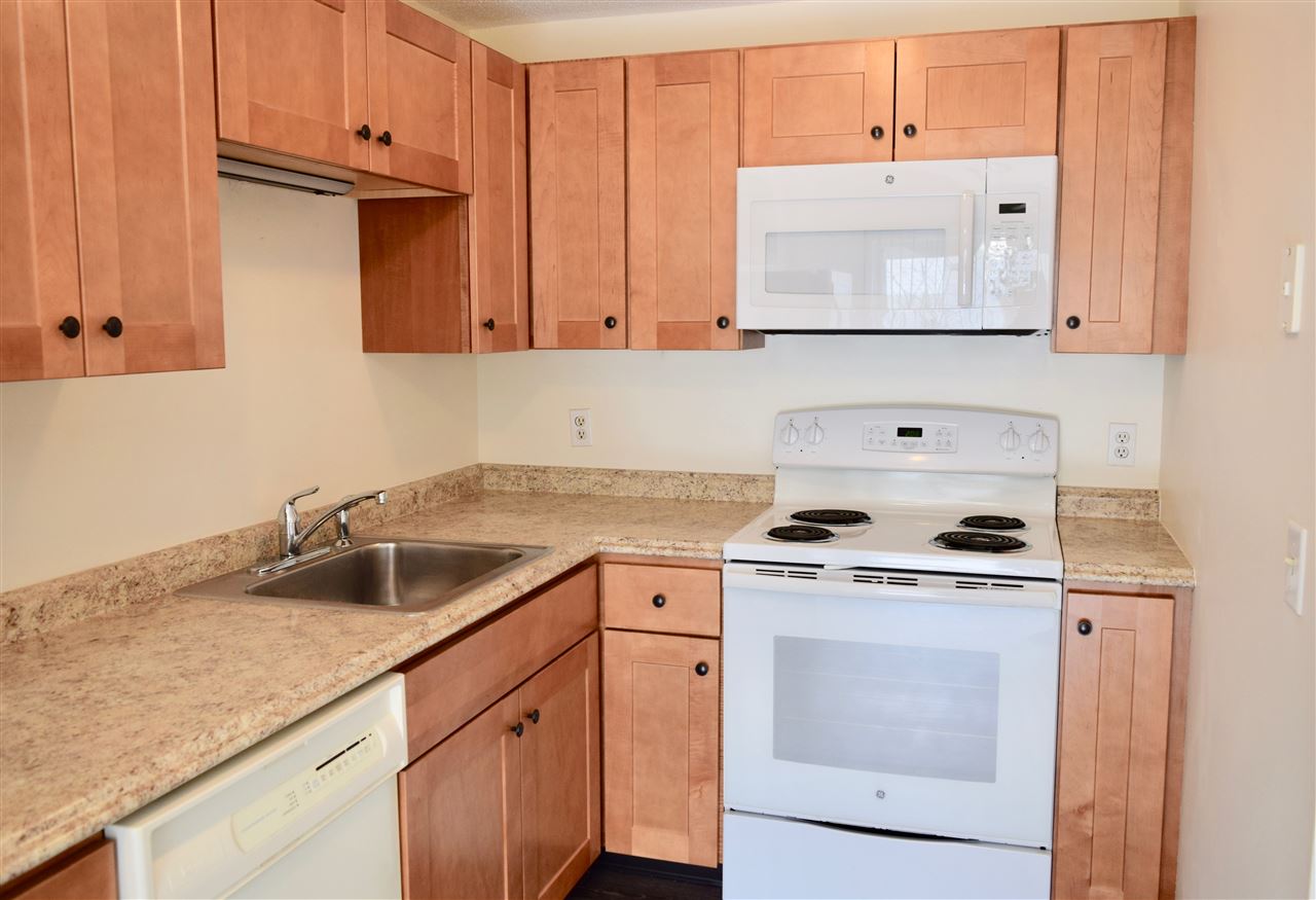 796 Court Street, Unit I Keene, NH 03431 - Photo 4 of 15