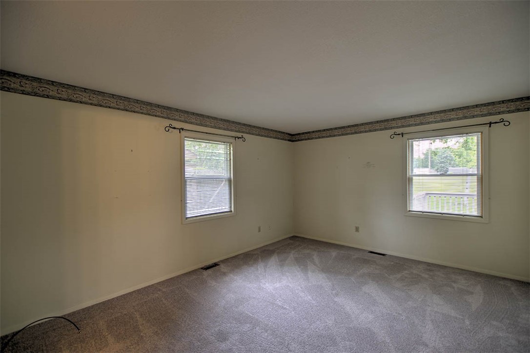 4324 East Cleveland Avenue Decatur, IL 62521 - Photo 21 of 26