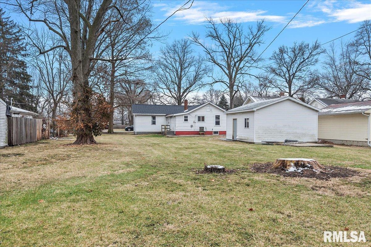 1527 Reed Avenue Springfield, IL 62704 - Photo 31 of 32 Gallery Image 31