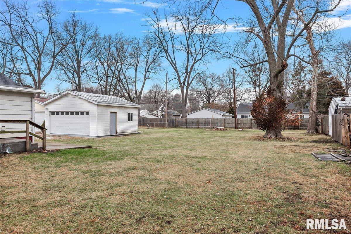 1527 Reed Avenue Springfield, IL 62704 - Photo 32 of 32 Gallery Image 32