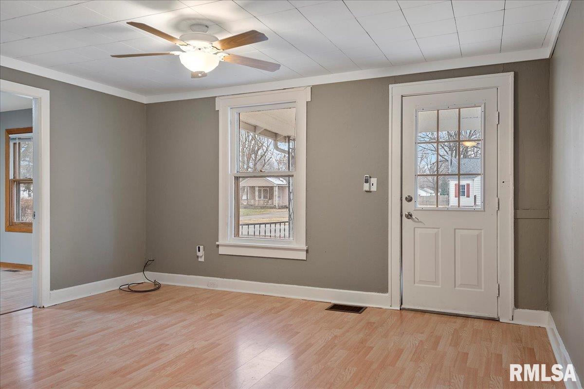 1527 Reed Avenue Springfield, IL 62704 - Photo 6 of 32 Gallery Image 6
