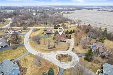 $699,999 | 39W796 Dairyherd Lane, St. Charles, IL 60175
