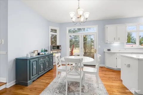 $699,999 | 39W796 Dairyherd Lane, St. Charles, IL 60175