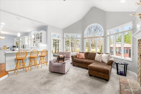 $699,999 | 39W796 Dairyherd Lane, St. Charles, IL 60175